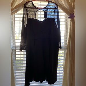 NWT beautiful black dress with corset tie in the back size 5X